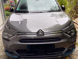 Grau Gebraucht 2021 Citroën e-C4 Limousine | 18.500 € (Fairer Preis)
