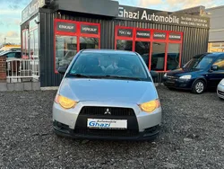 Silber Gebraucht 2009 Mitsubishi Colt Kleinwagen | 2.490 €