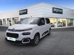 Weiß Gebraucht 2023 Citroën Berlingo Feel Van / Kleinbus | 19.990 € (Guter Preis)