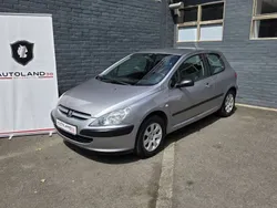 Grau Gebraucht 2002 Peugeot 307 Filou Limousine | 999 € (Superpreis)