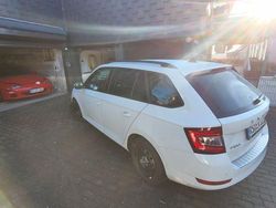 Weiß Gebraucht 2022 Skoda Fabia Best of Kombi | 16.500 € (Guter Preis)