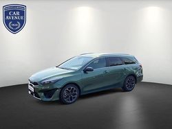 Grün Neu 2025 Kia Ceed Sportswagon Kombi | 30.950 € (Etwas zu teuer)