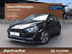 Schwarz Gebraucht 2024 Hyundai i20 Trend Limousine | 18.950 € (Fairer Preis)