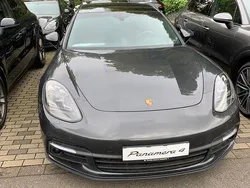 Grau Gebraucht 2018 Porsche Panamera 4S Sport Turismo Limousine | 64.500 € (Fairer Preis)