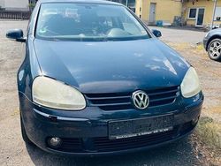 Blau Gebraucht 2006 VW Golf V Comfortline Limousine | 700 € (Guter Preis)