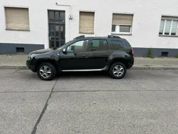 Schwarz Gebraucht 2014 Dacia Duster SUV | 6.500 € (Guter Preis)