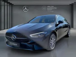 Schwarz Gebraucht 2023 Mercedes CLA200 Shooting Brake Progressive Kombi | 43.980 €