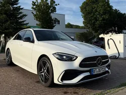 Weiß Gebraucht 2022 Mercedes C300e AMG Limousine | 37.900 € (Fairer Preis)