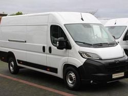 Weiß Gebraucht 2024 Peugeot Boxer Van | 24.988 € (Guter Preis)