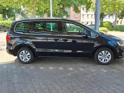 Schwarz Gebraucht 2011 VW Sharan Van / Kleinbus | 10.500 € (Teuer)