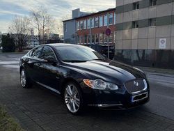 Schwarz Gebraucht 2008 Jaguar XF Premium Luxury Limousine | 5.959 € (Guter Preis)