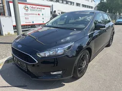 Schwarz Gebraucht 2014 Ford Focus Titanium Limousine | 4.900 € (Superpreis)