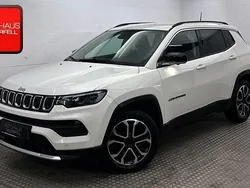 Alpine white Gebraucht 2022 Jeep Compass Limited SUV | 22.880 € (Superpreis)