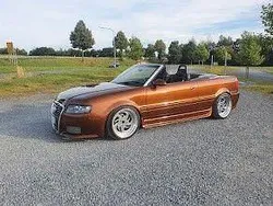 Rot Gebraucht 1994 Audi 80 Sport Cabrio | 18.999 €