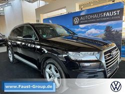 Schwarz metallic Gebraucht 2018 Audi Q7 S-Line SUV | 34.800 € (Etwas zu teuer)