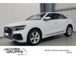 Carraraweiß Gebraucht 2022 Audi Q8 Comfort SUV | 67.880 € (Teuer)