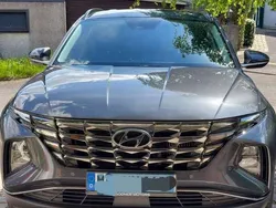 Grau Gebraucht 2021 Hyundai Tucson Trend SUV | 22.999 € (Fairer Preis)