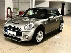 Grau Gebraucht 2017 Mini Cooper S Kleinwagen | 22.750 € (Etwas zu teuer)