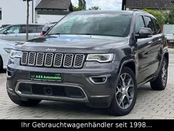 Grau Gebraucht 2020 Jeep Grand Cherokee Overland SUV | 28.990 € (Fairer Preis)