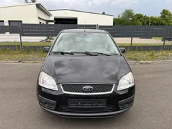 Schwarz Gebraucht 2004 Ford C-MAX Ghia Van / Kleinbus | 2.650 € (Fairer Preis)