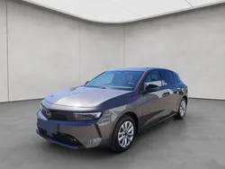 Grau Gebraucht 2023 Opel Astra Limousine | 21.949 € (Fairer Preis)