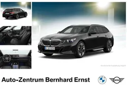 Saphirschwarz metallic Gebraucht 2024 BMW 540 M Sport Kombi | 69.900 €
