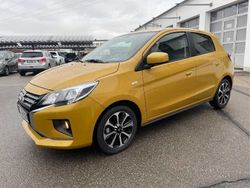 Gelb Gebraucht 2024 Mitsubishi Space Star Select+ Limousine | 15.590 € (Etwas zu teuer)