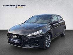 Abyss black Gebraucht 2025 Hyundai i30 Advantage Limousine | 21.990 € (Guter Preis)