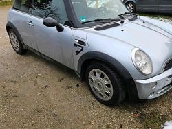Silber Gebraucht 2006 Mini Cooper Kleinwagen | 2.700 € (Teuer)