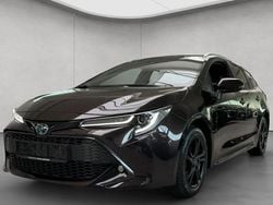 Braun Gebraucht 2022 Toyota Corolla Team Kombi | 24.850 € (Guter Preis)