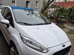 Weiß Gebraucht 2016 Ford Fiesta Titanium Kleinwagen | 6.666 € (Fairer Preis)