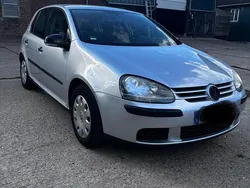 Silber Gebraucht 2004 VW Golf V Kombi | 1.400 € (Fairer Preis)