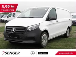 Weiß Gebraucht 2024 Mercedes Vito Van / Kleinbus | 36.236 € (Fairer Preis)