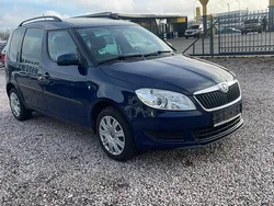 Blau Gebraucht 2013 Skoda Roomster Kombi | 5.200 € (Fairer Preis)