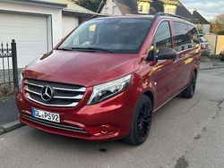 Rot Gebraucht 2020 Mercedes Vito Edition Kombi | 37.900 € (Etwas zu teuer)