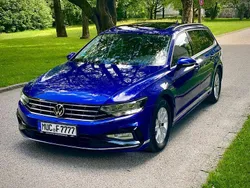 Blau Gebraucht 2021 VW Passat Limousine | 21.000 € (Guter Preis)