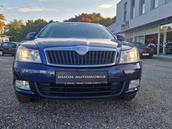 Blau Gebraucht 2009 Skoda Octavia Ambiente Kombi | 4.900 € (Fairer Preis)