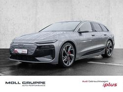 Grau Gebraucht 2025 Audi e-tron Ambiente SUV | 80.640 €