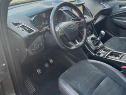 Grau Gebraucht 2019 Ford Kuga ST-Line SUV | 16.499 € (Etwas zu teuer)