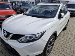 Weiß Gebraucht 2016 Nissan Qashqai Tekna SUV | 13.390 € (Fairer Preis)