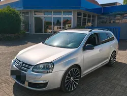 Silber Gebraucht 2007 VW Golf V Kombi | 3.000 € (Etwas zu teuer)