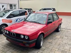 Rot Gebraucht 1988 BMW 318 Performance Limousine | 6.800 €
