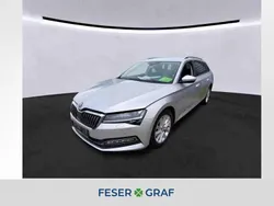 Brillantsilber metallic Gebraucht 2022 Skoda Superb Style Kombi | 25.250 € (Fairer Preis)