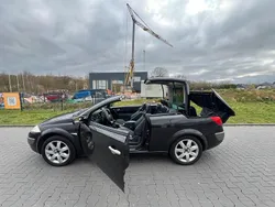 Schwarz Gebraucht 2006 Renault Mégane Cabriolet Cabrio | 3.100 € (Fairer Preis)