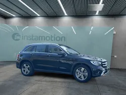 Schwarz Gebraucht 2021 Mercedes GLC300e SUV | 33.150 € (Fairer Preis)