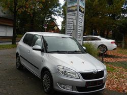 Silber Gebraucht 2011 Skoda Fabia Ambiente Kleinwagen | 2.999 € (Superpreis)