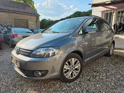 Braun Gebraucht 2013 VW Golf Plus Cross Life Van / Kleinbus | 4.850 € (Guter Preis)