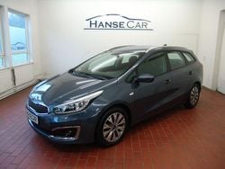 Blau Gebraucht 2018 Kia Ceed Sportswagon Kombi | 11.290 € (Fairer Preis)