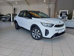 Schwarz Gebraucht 2021 Kia Stonic SUV | 15.880 € (Guter Preis)