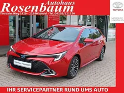 Rot Neu 2025 Toyota Corolla Team Kombi | 30.990 €